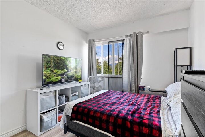Property Photo: 6632 Canada Way BC V5E 3P7