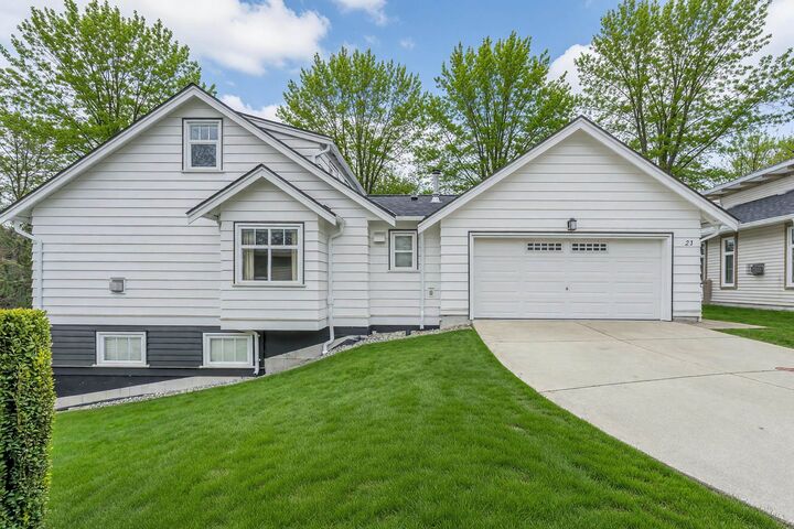 15188 62A Avenue 21 — photo 1