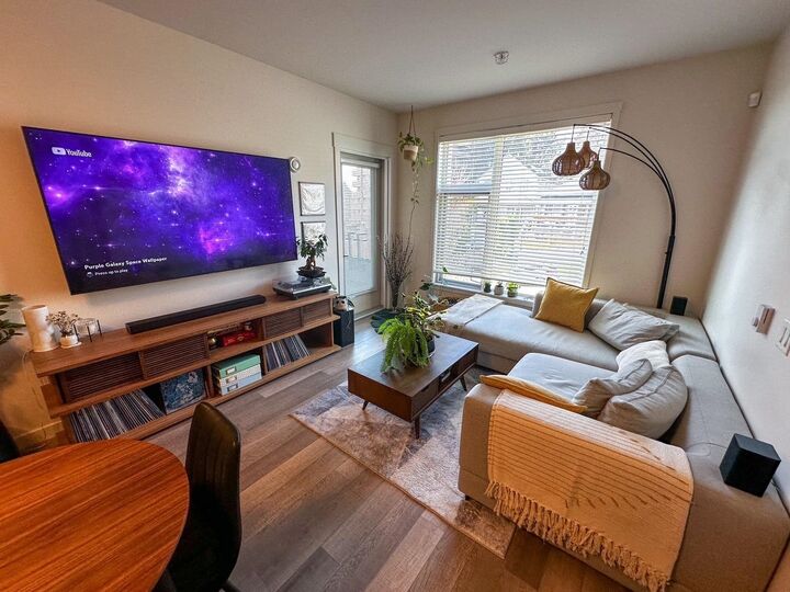 Property Photo:  1012 Auckland Street 202  BC V3M 0M3 