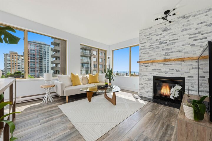 137 W 17 Street 606 — photo 1