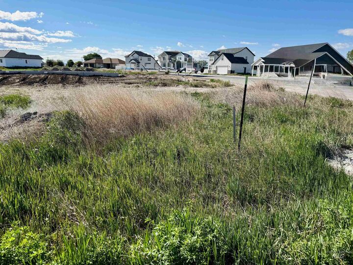 Property Photo: Manning Circle ID 83347