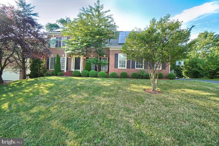 Property Photo: 6430 Bellevue Place MD 21701