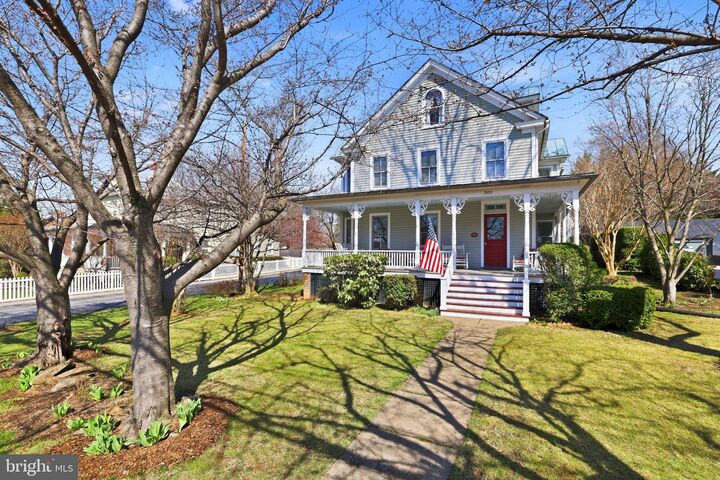 Property Photo:  301 E Main Street  VA 20132 