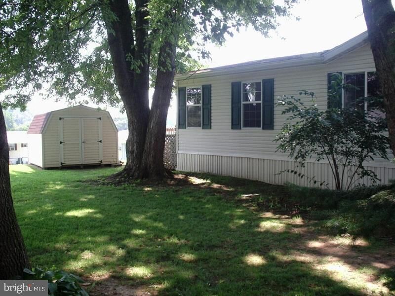 Property Photo: 62 Ridgedale Avenue PA 17560