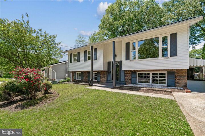 Property Photo:  113 Rosewood Drive  MD 20770 