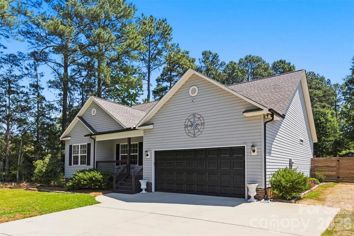Property Photo:  1128 Chambers Road  SC 29745 