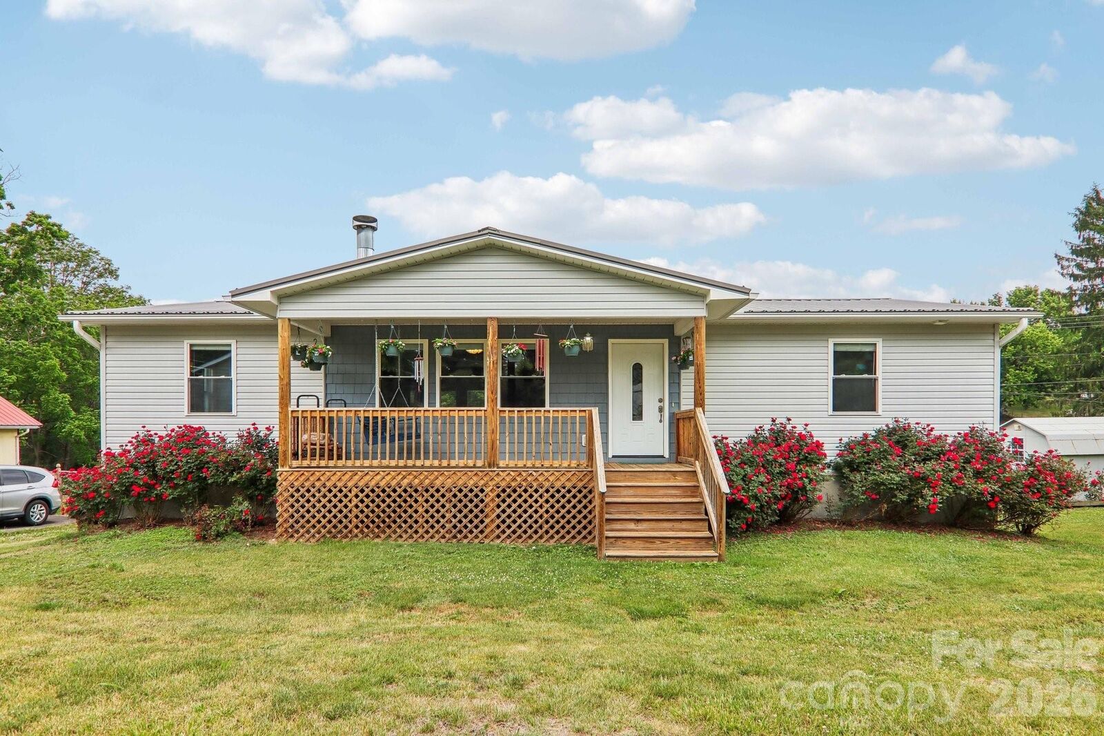 Property Photo:  527 Trammell Avenue  NC 28716 