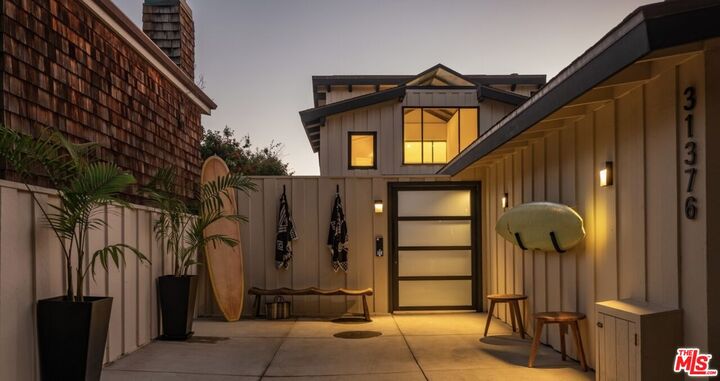 Property Photo: 31376 Broad Beach Rd CA 90265