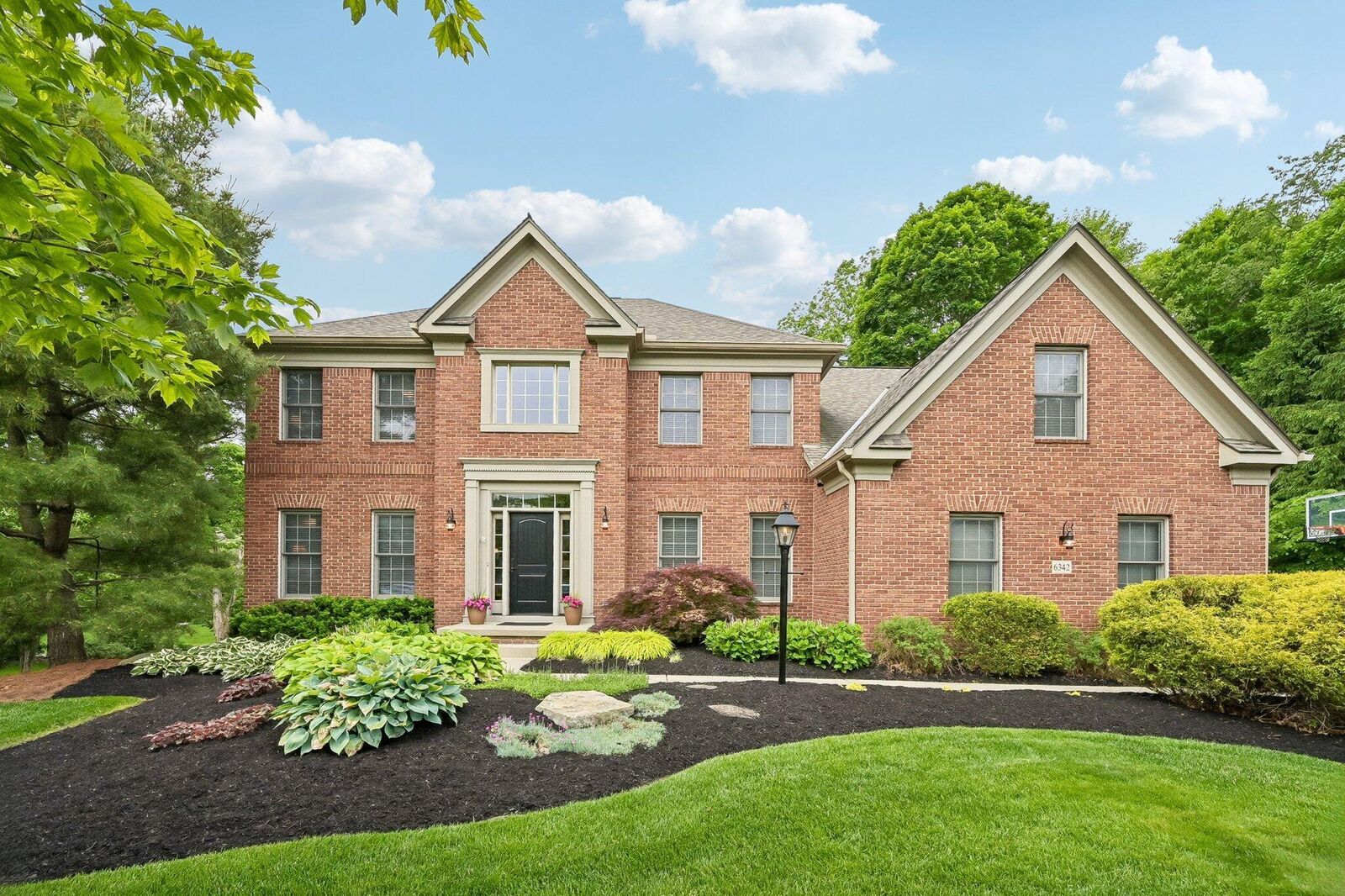 Property Photo:  6342 Highgate Place  OH 43035 