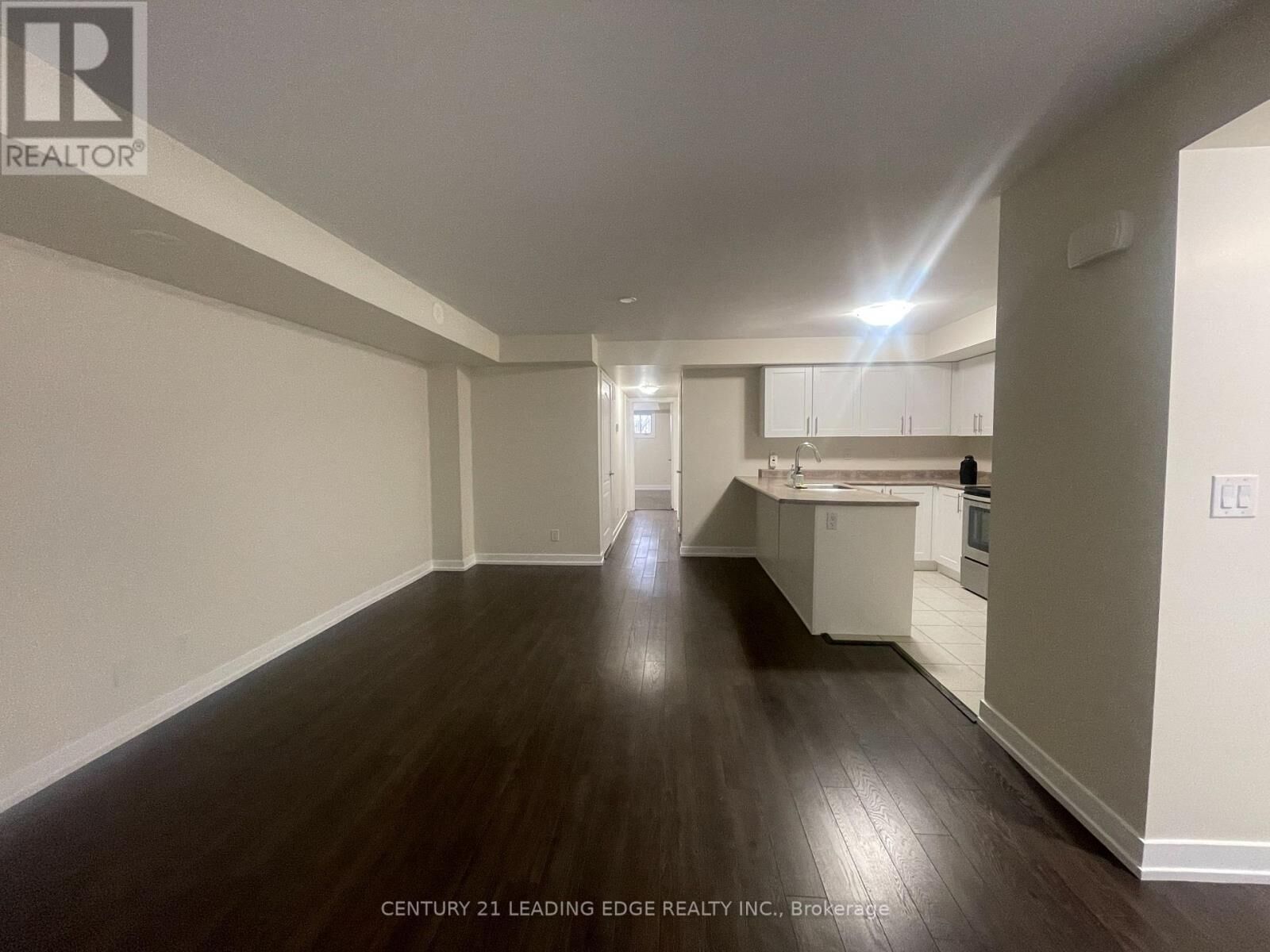 Property Photo:  10 Dunsheath Way 217  ON L6B 1N3 