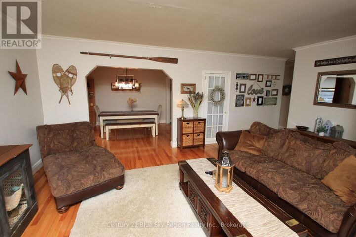 Property Photo: 773 Scollard Street ON P1B 5A3