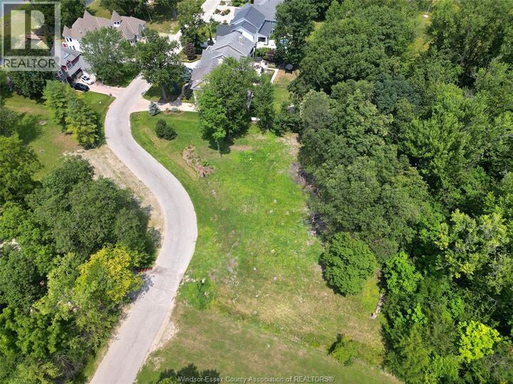 Property Photo:  271 Crystal Bay  ON N9V 4A6 