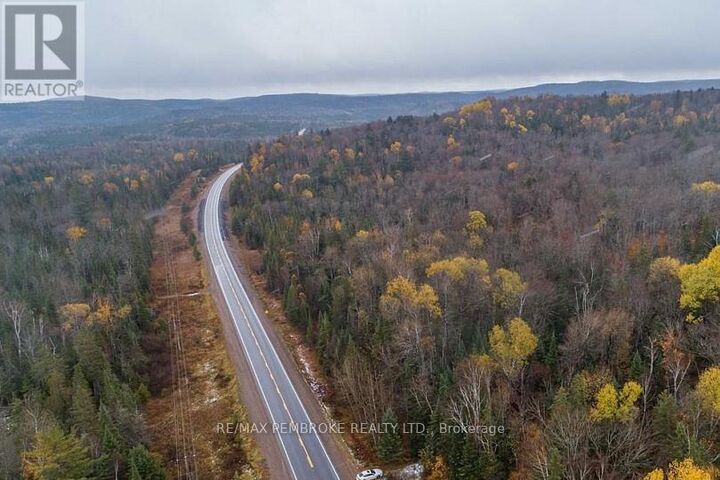 Property Photo:  27681 Highway 60 Highway  ON K0J 2M0 