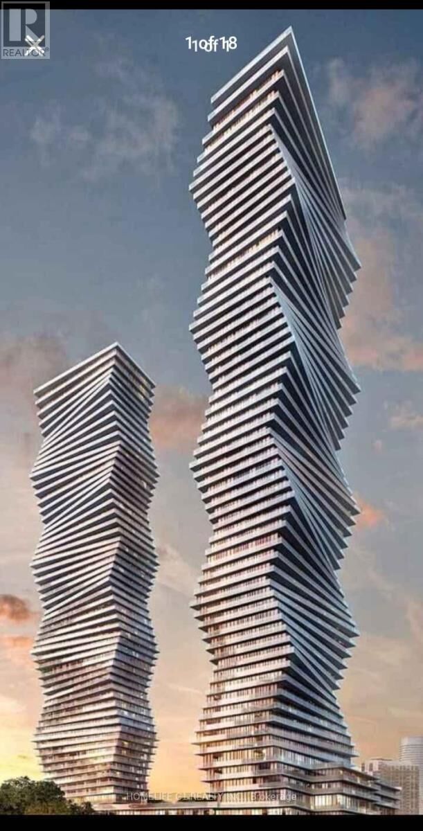 Property Photo:  3900 Confederation Parkway 1309  ON L5B 4M6 
