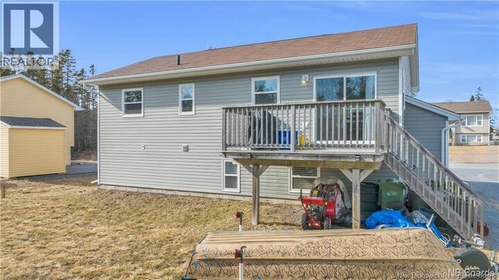 Property Photo:  233 Porter Street Unit# 2  NB E2M 7Y4 