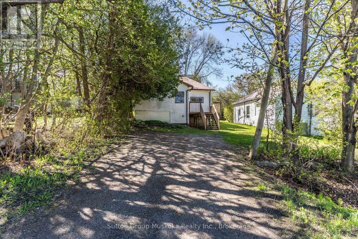 Property Photo:  18 Susan Street West  ON P1H 1X4 