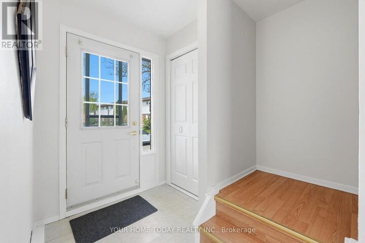 Property Photo: 116 Kingham Road ON L7J 1S4