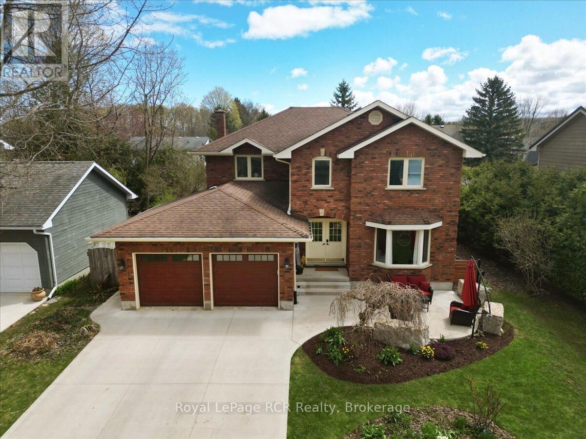 Property Photo:  303 6th Avenue West  ON N4K 6H9 