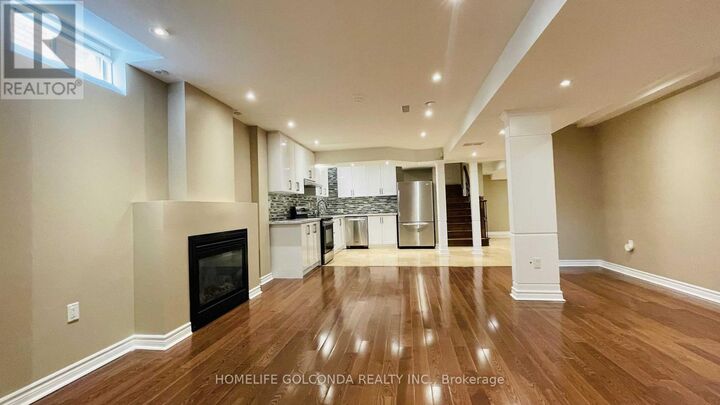 Property Photo:  110A Bond Crescent Lower  ON L4E 3L1 