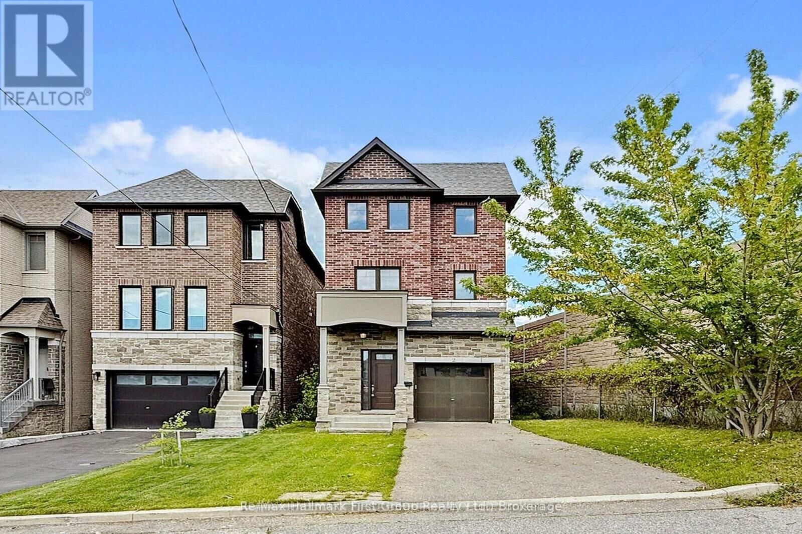 Property Photo:  2 Helen Avenue  ON M6N 2B4 