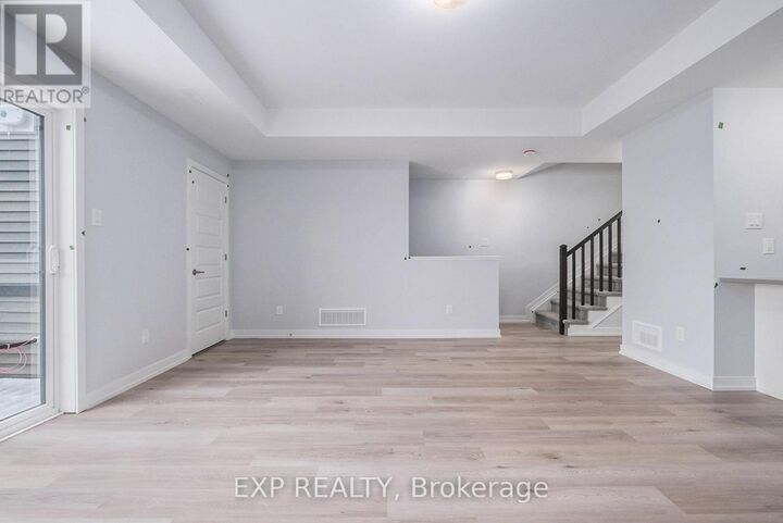 Property Photo: 782 Campolina Way ON K2S 3K8
