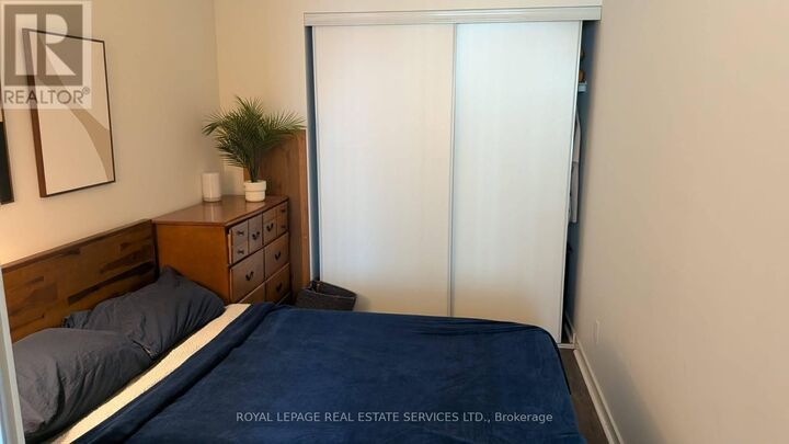 Property Photo: 105 The Queensway 2412 ON M6S 5B5