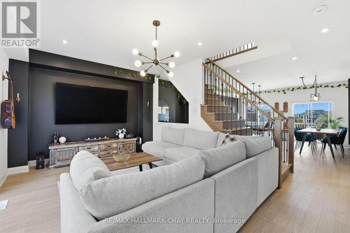 Property Photo:  29 Shelburne Avenue  ON L9Z 0J4 