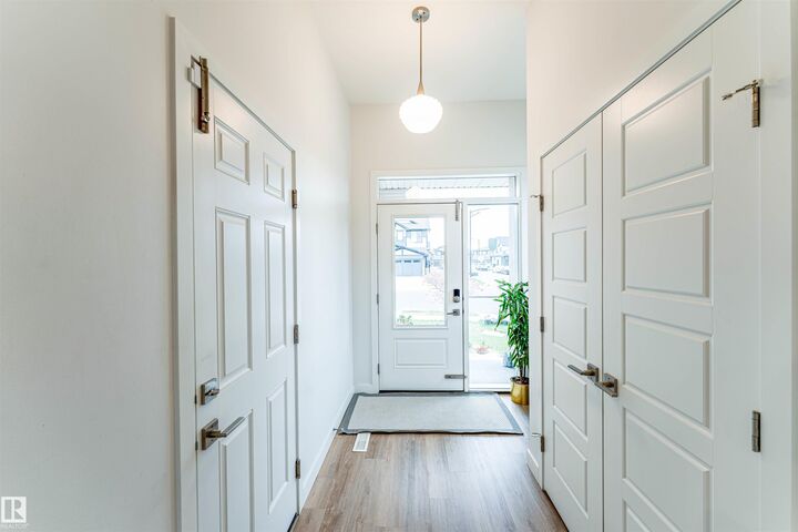 Property Photo:  231 Orchards Boulevard SW  AB T6X 2G9 