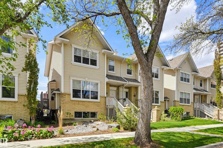 Property Photo:  8612 108A Street NW  AB T6E 4M8 