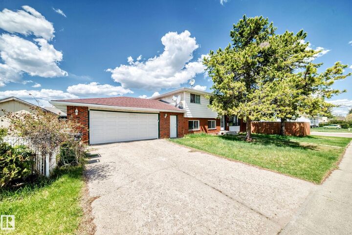 Property Photo: 1804 51 Street NW AB T6L 1K1