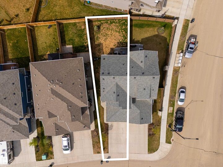 Property Photo: 5106 Lark Crescent NW AB T5S 0N9