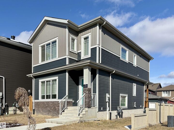 Property Photo:  1203 Eaton Lane NW  AB T6M 1M9 