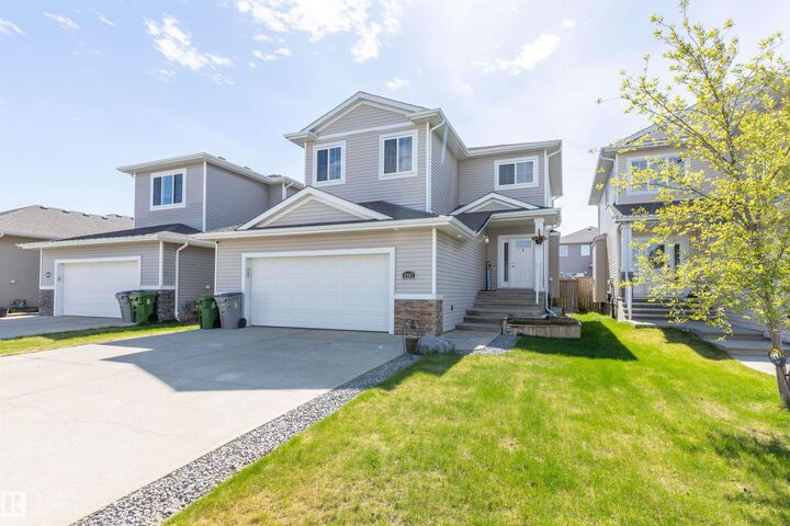 Property Photo: 8907 97A Avenue AB T8R 2N6
