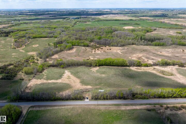Property Photo: Twp Road 512 Range Road 231 AB T8B 1K5
