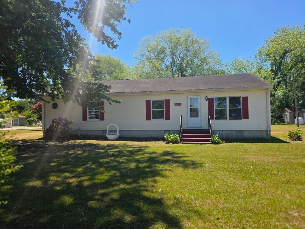 Property Photo: 26030 Circle Dr VA 23308