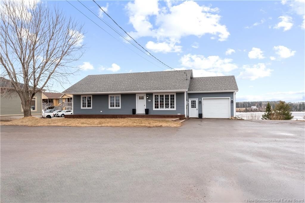Property Photo:  200 Irving Boulevard  NB E4S 3L7 