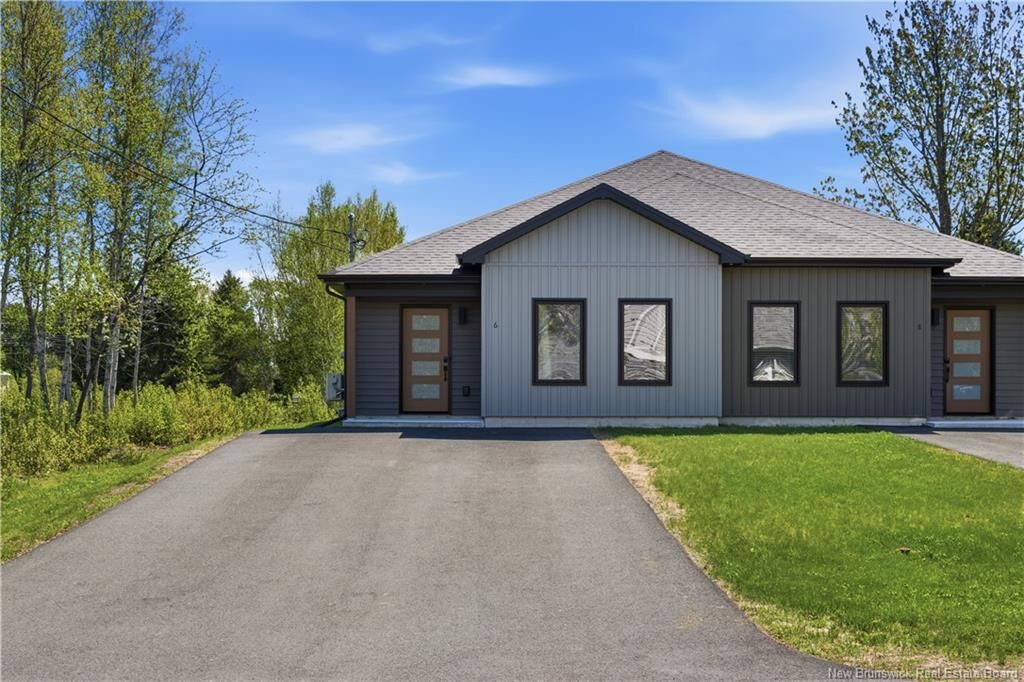 Property Photo:  6 Irene Avenue  NB E4S 0G8 