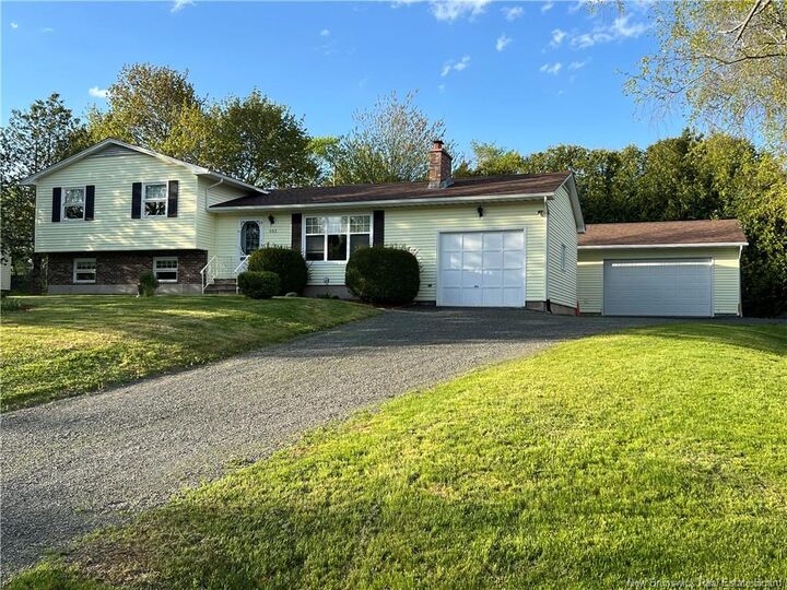 Property Photo:  103 Confederation Avenue  NB E3C 1E5 