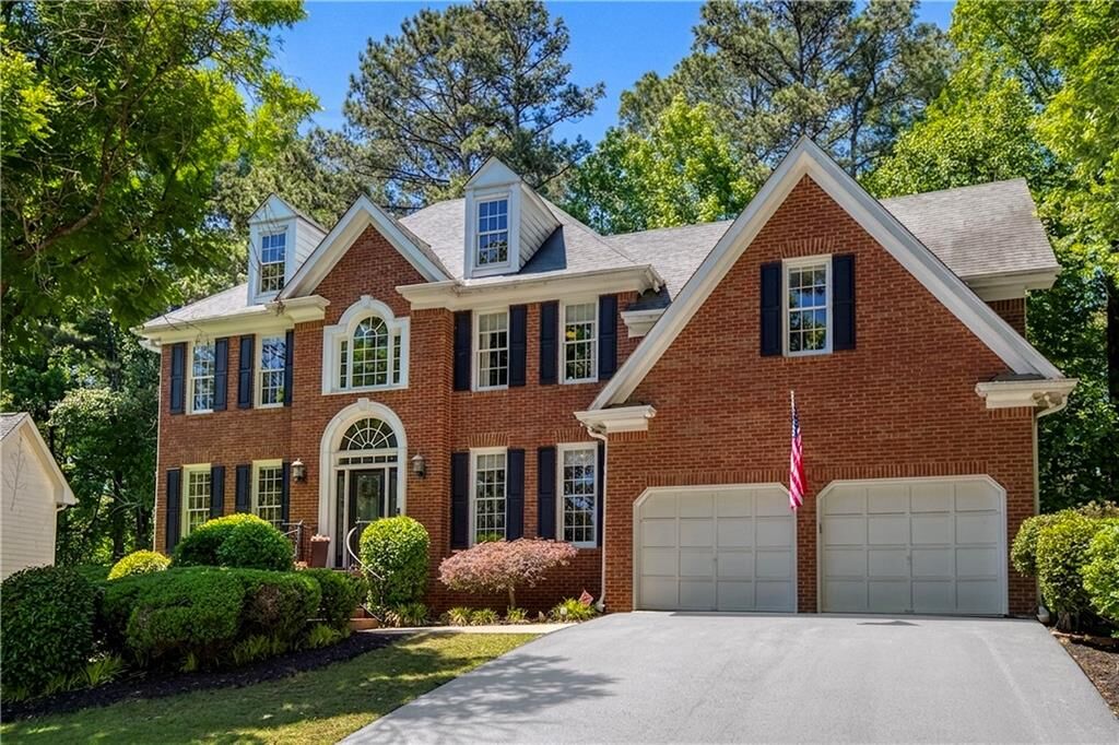 Property Photo:  2070 Linkside Drive  GA 30005 