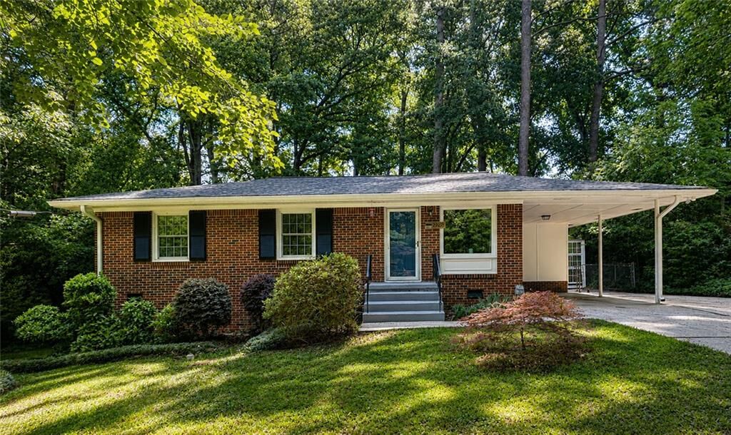 Property Photo:  3128 Vine Circle  GA 30033 