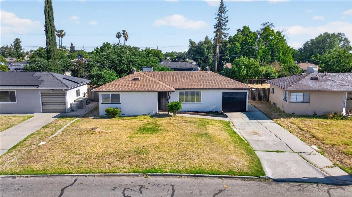 Property Photo: 4737 E Cornell Avenue CA 93703