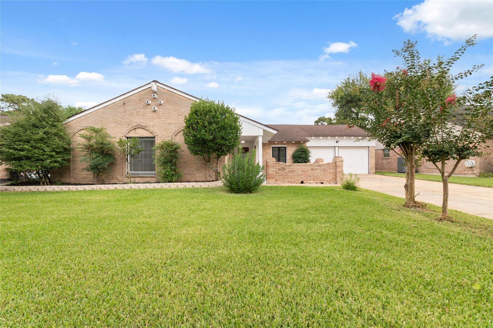 Property Photo: 11411 Ash Creek Drive TX 77043