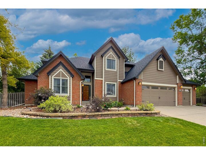Property Photo: 2000 Ridgeview Dr CO 80504