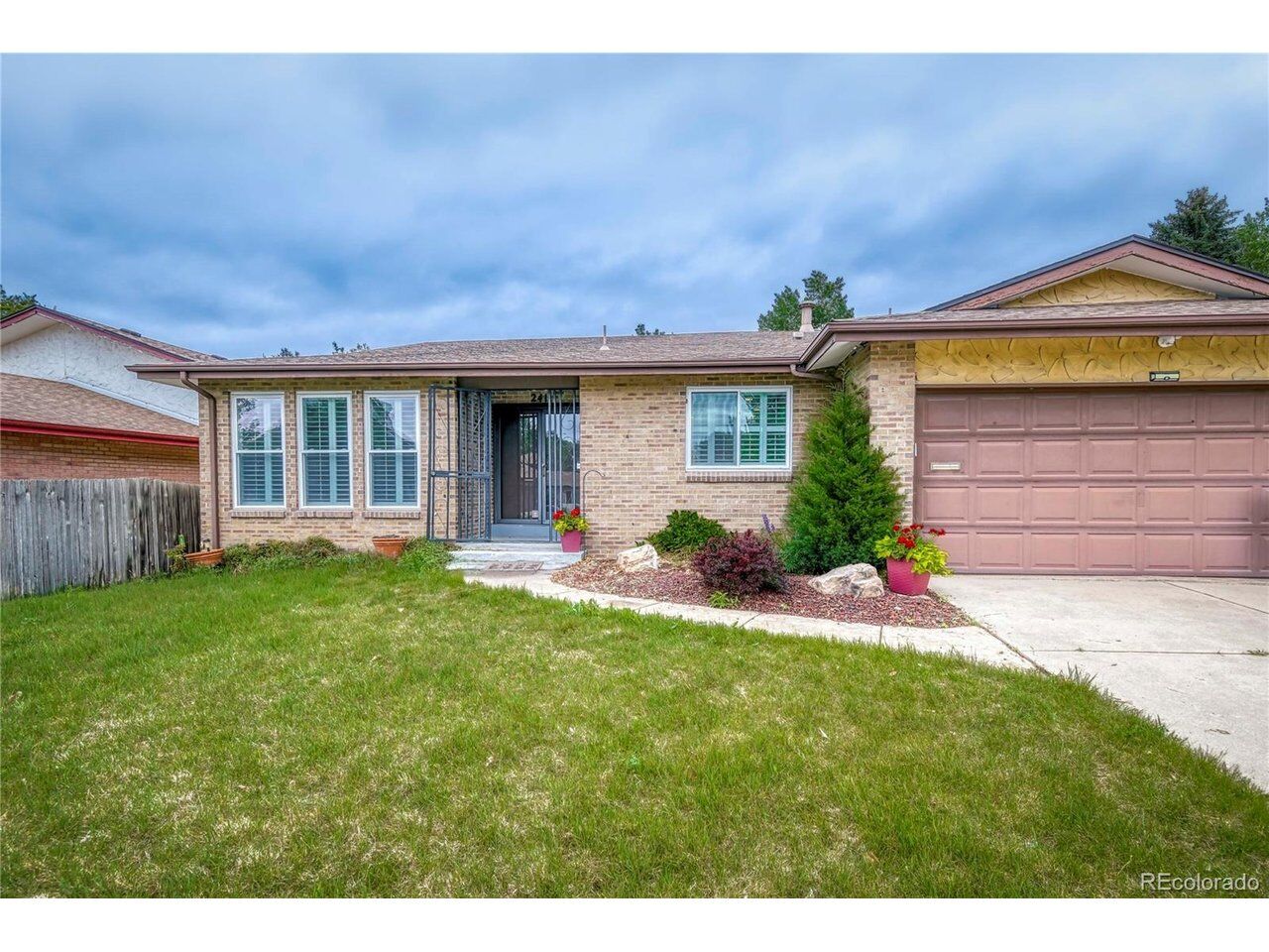 Property Photo:  241 S Leyden St  CO 80224 