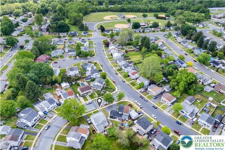 Property Photo:  1550 Richard Avenue  PA 18018 