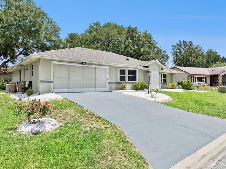 Property Photo: 6419 Borg Street FL 34748