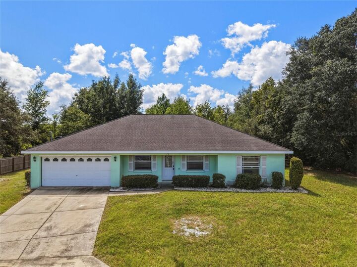 Property Photo: 20 Pecan Course Way FL 34472