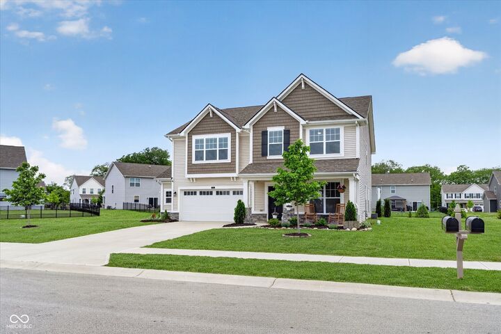 Property Photo: 172 Ardglass Street IN 46034