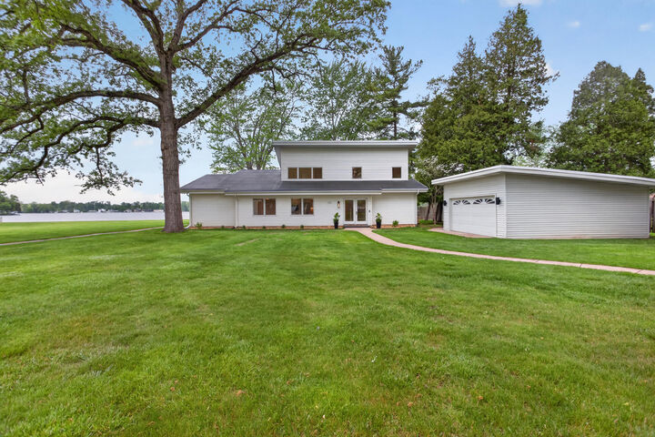 Property Photo:  5010 Woodland Road  MI 49203 