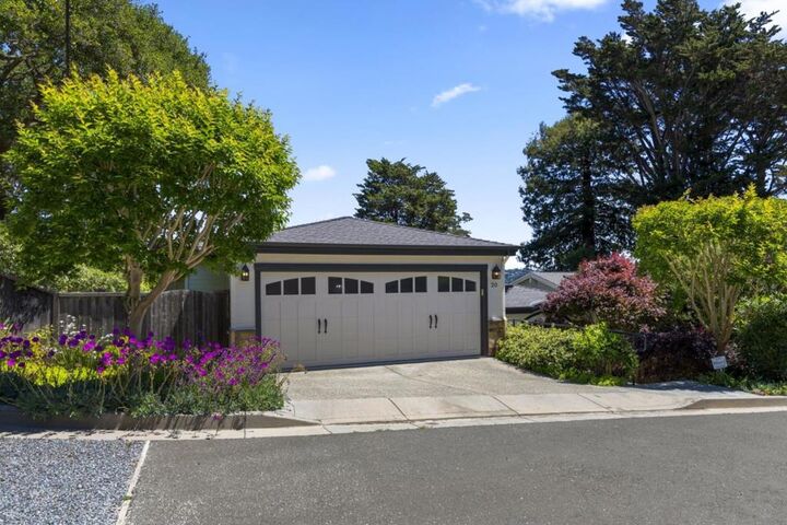 Property Photo:  20 Gordon Street  CA 94965 
